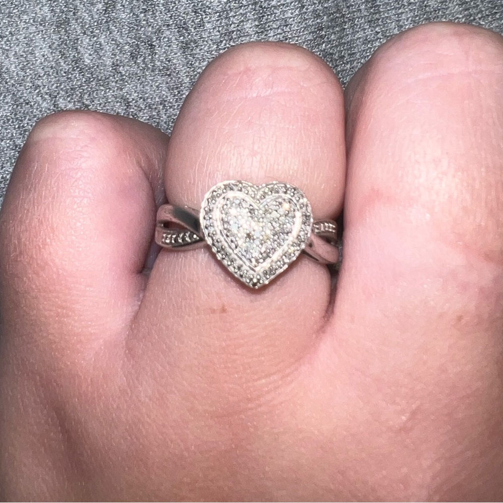 Sterling silver and pave diamond heart ring size 6.5/7